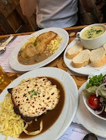 Schnitzel Pfeffer Mit Spätzle